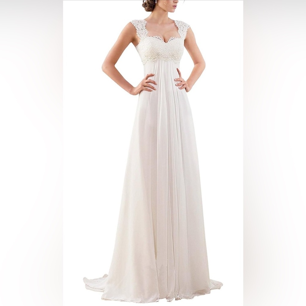 Romantic Lace Cap-Sleeve Wedding Gown in Ivory